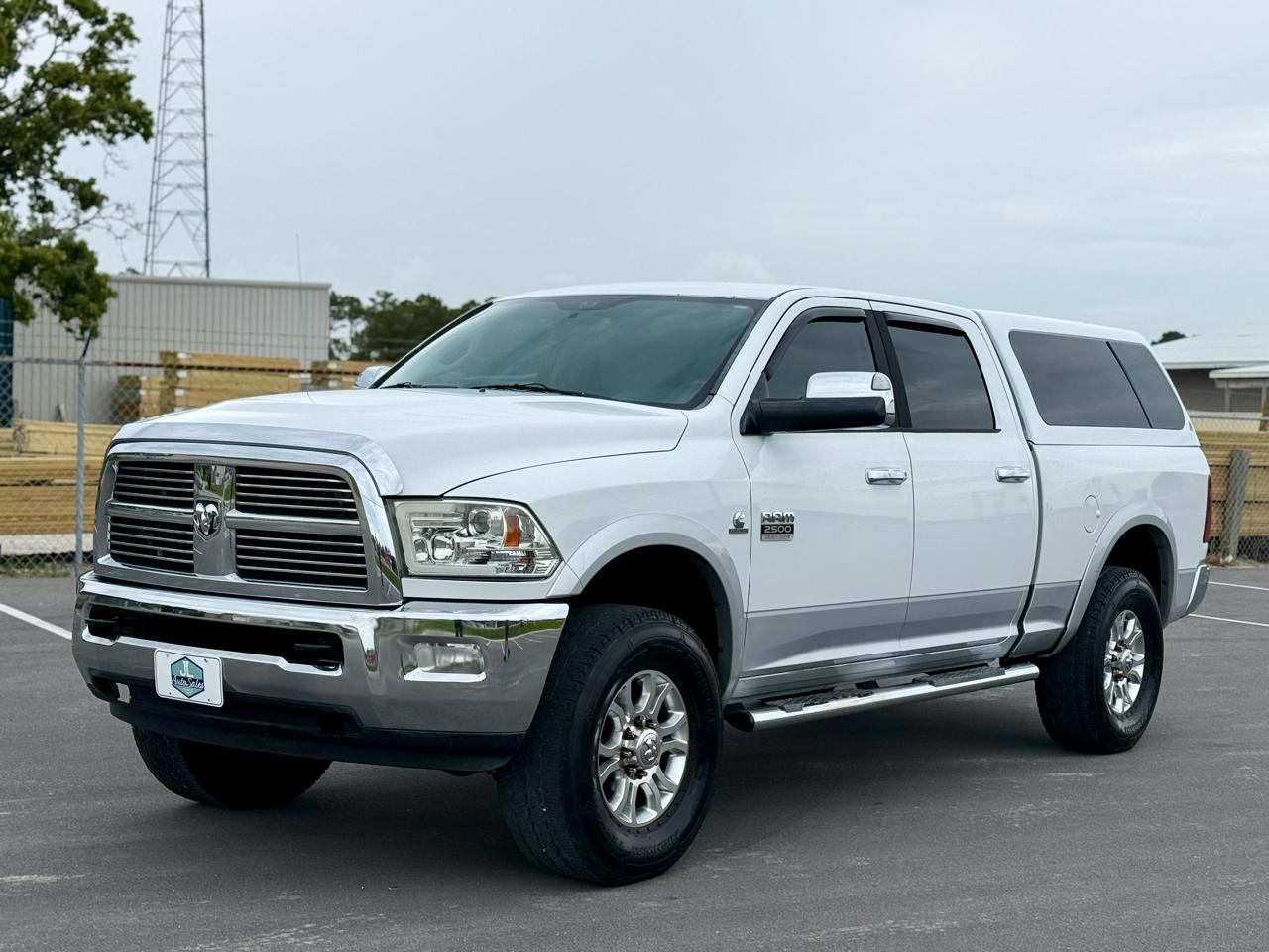 RAM 2500 Laramie Crew Cab SWB 4WD 2012