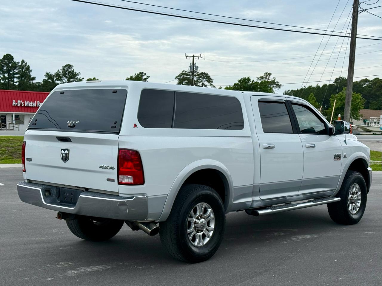 RAM 2500 Laramie Crew Cab SWB 4WD 2012