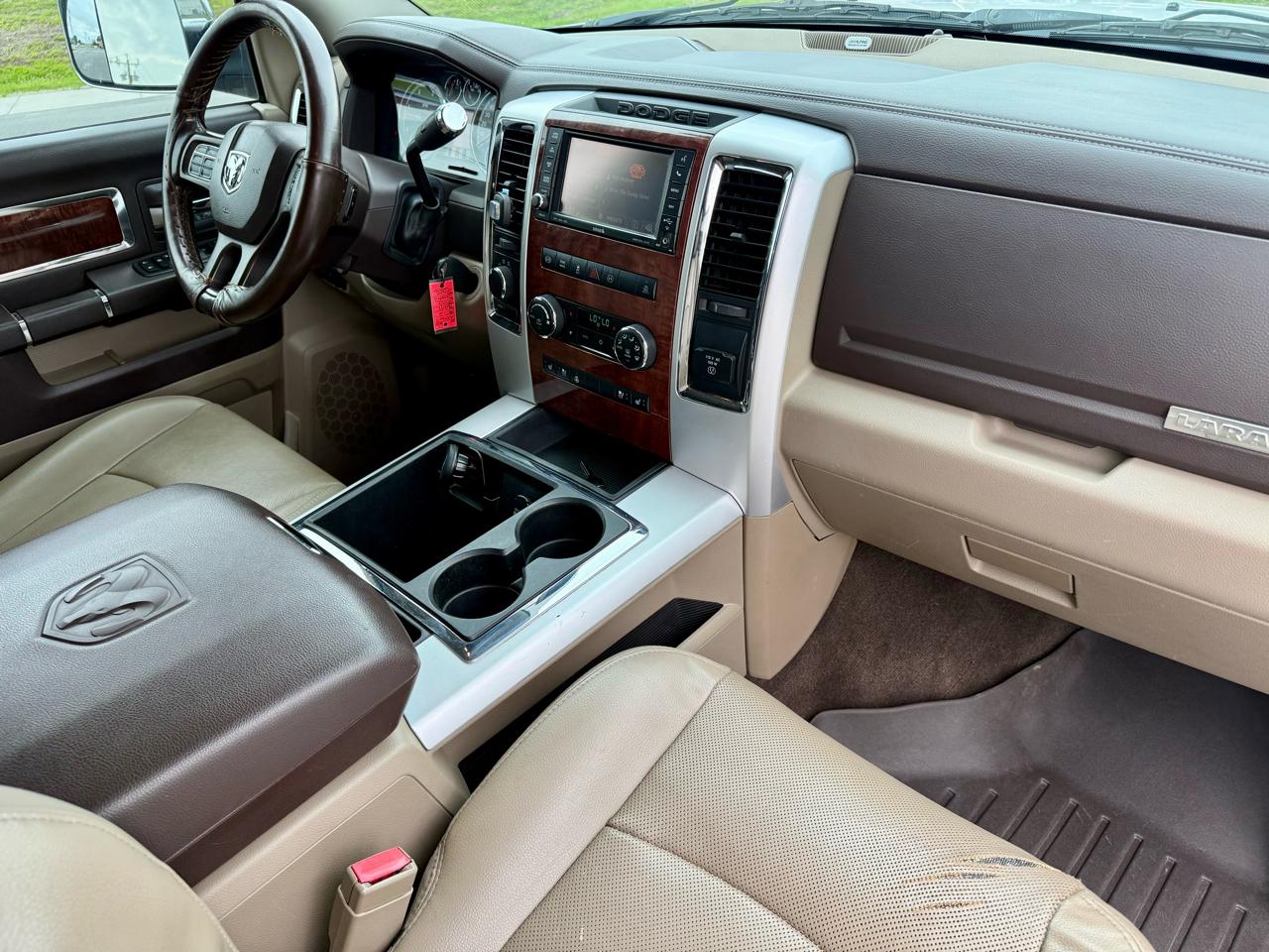RAM 2500 Laramie Crew Cab SWB 4WD 2012