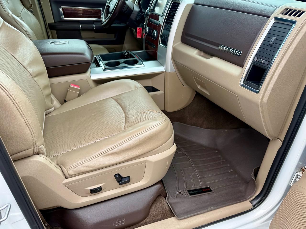 RAM 2500 Laramie Crew Cab SWB 4WD 2012