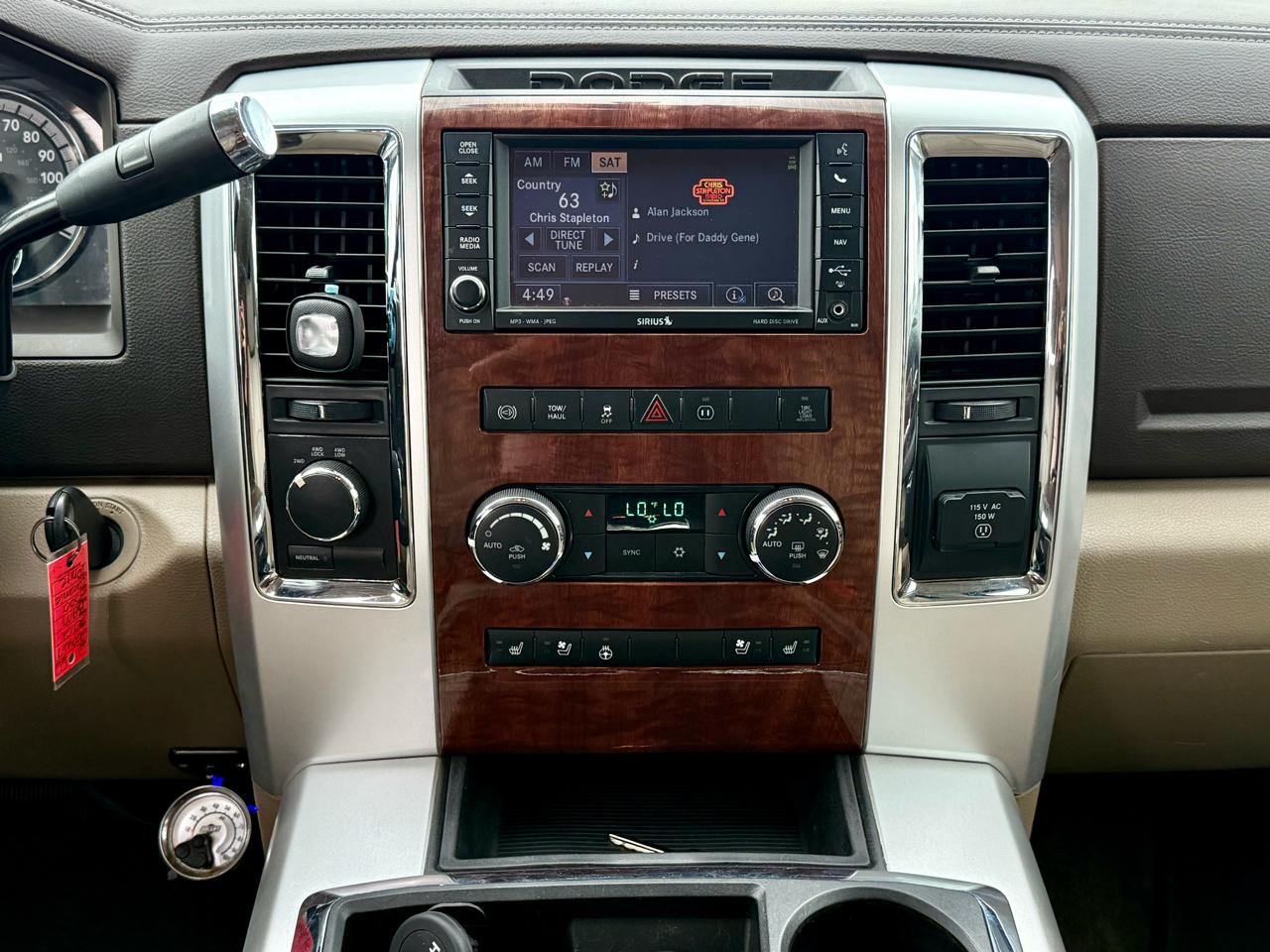 RAM 2500 Laramie Crew Cab SWB 4WD 2012