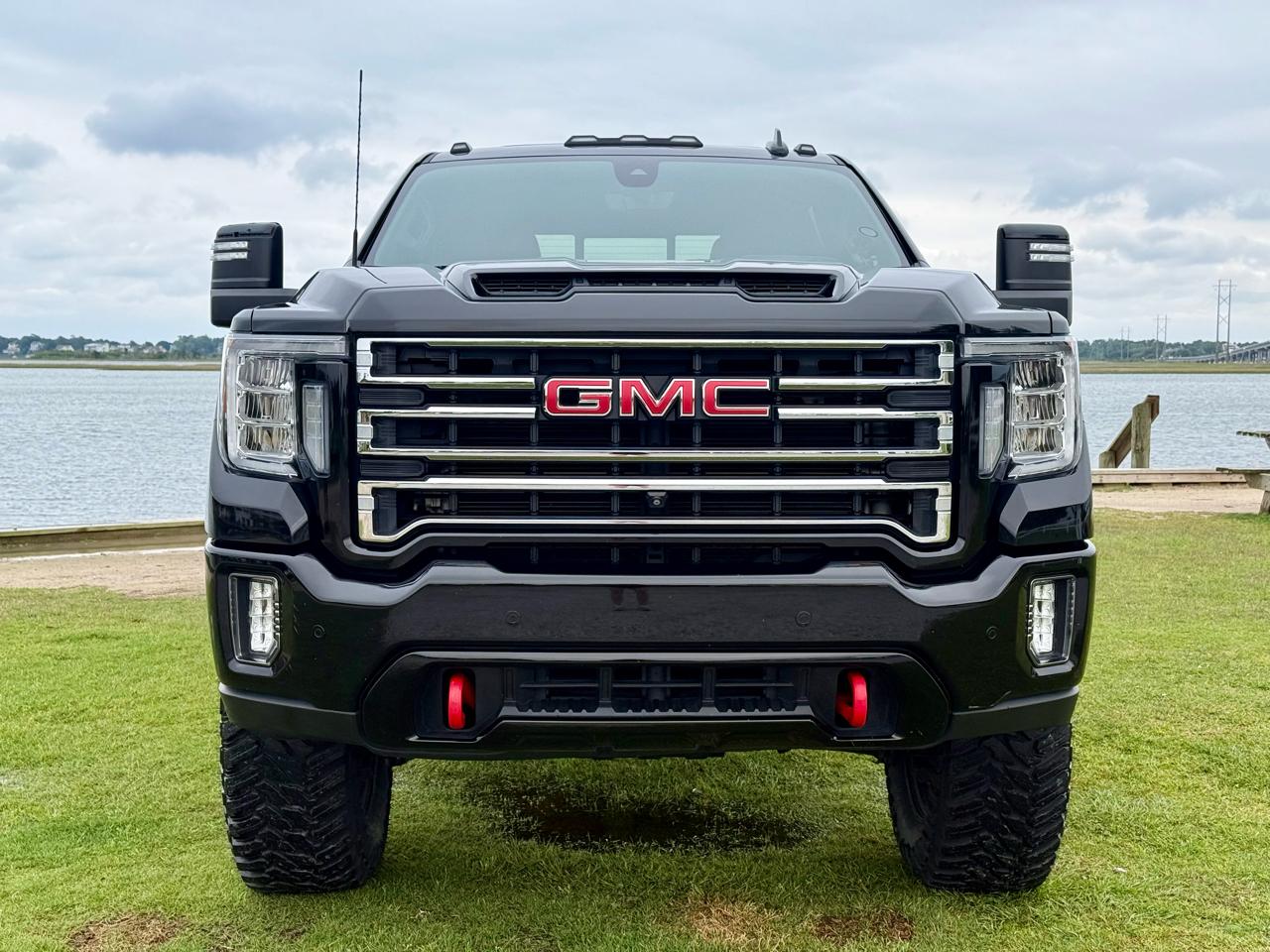 GMC Sierra 2500HD AT4 Crew Cab 4WD 2022