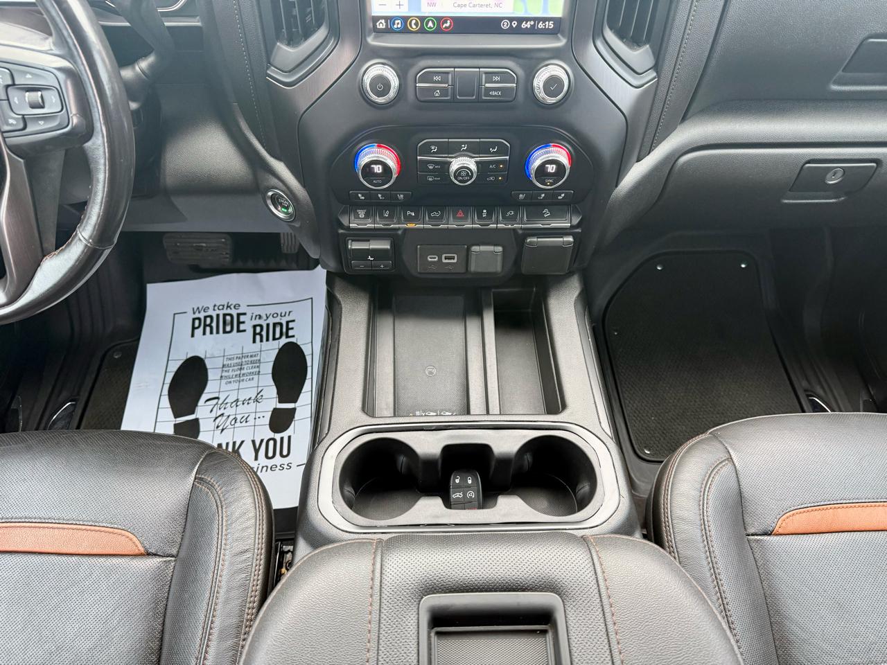 GMC Sierra 2500HD AT4 Crew Cab 4WD 2022