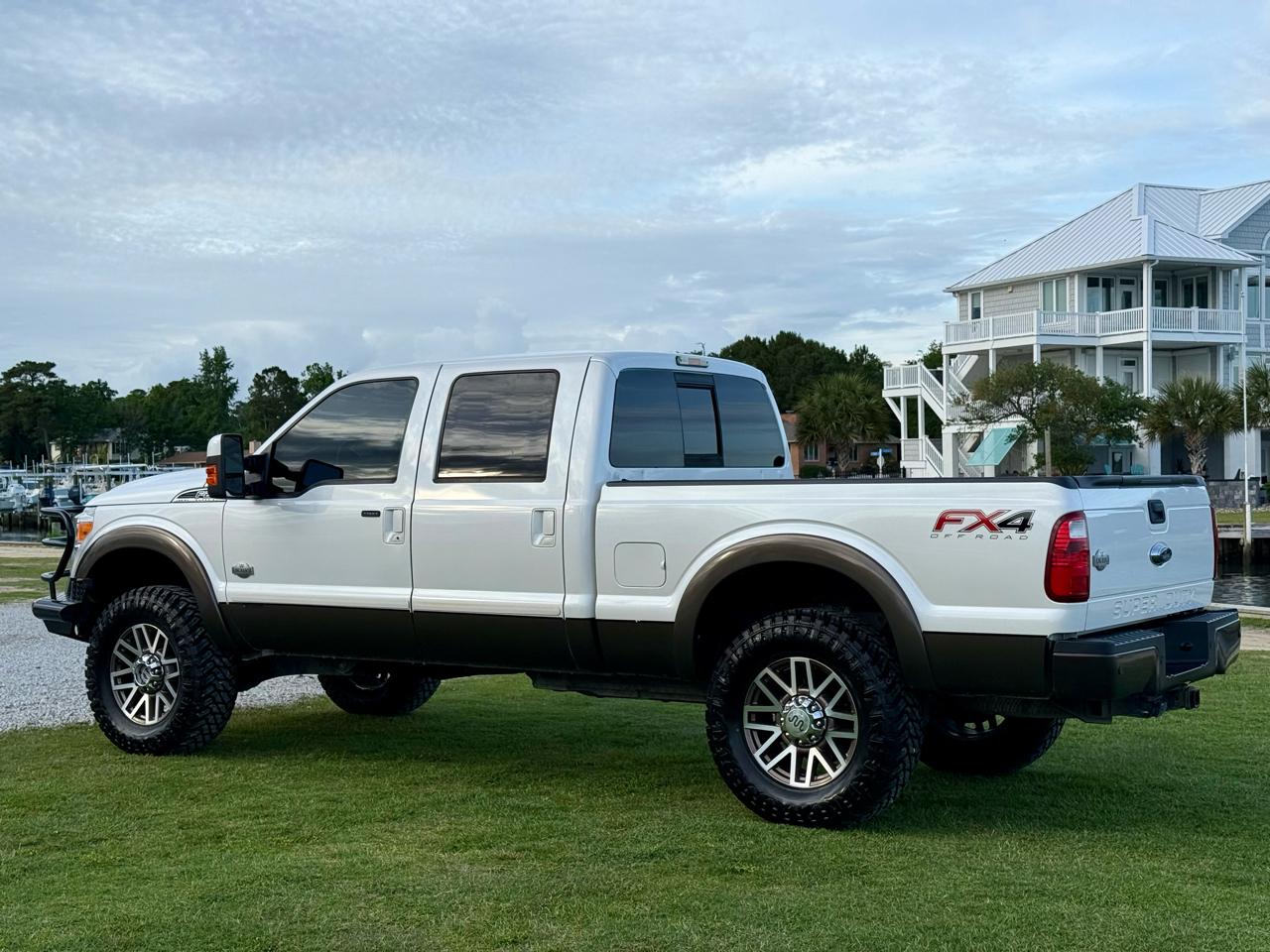 Ford F-250 SD King Ranch Crew Cab 4WD 2016