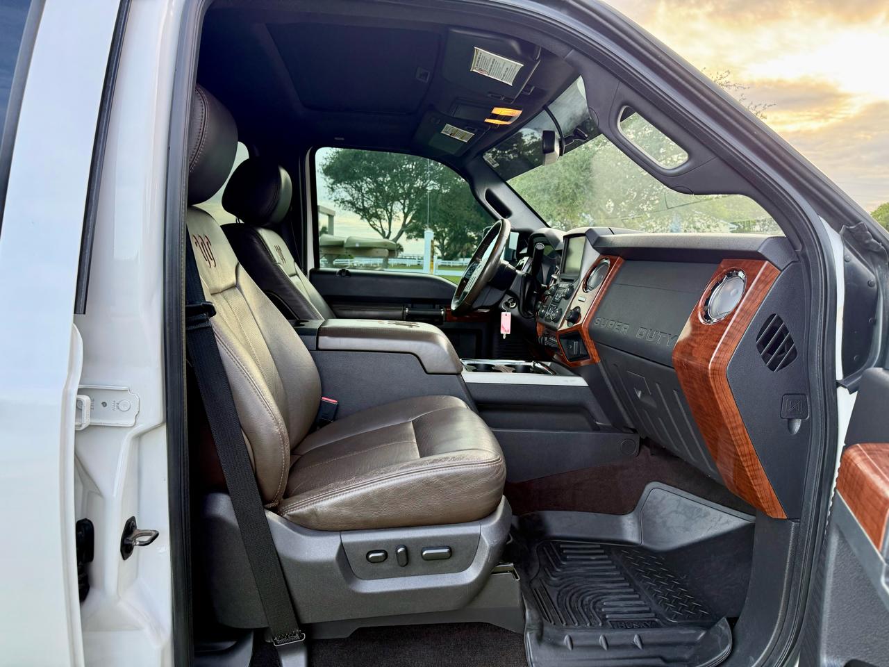 Ford F-250 SD King Ranch Crew Cab 4WD 2016