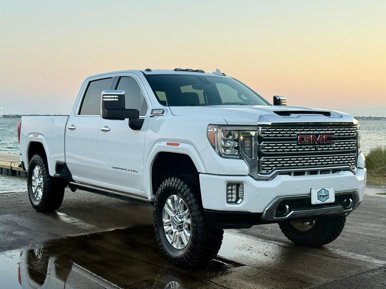 GMC Sierra 2500HD Denali Crew Cab 4WD 2021