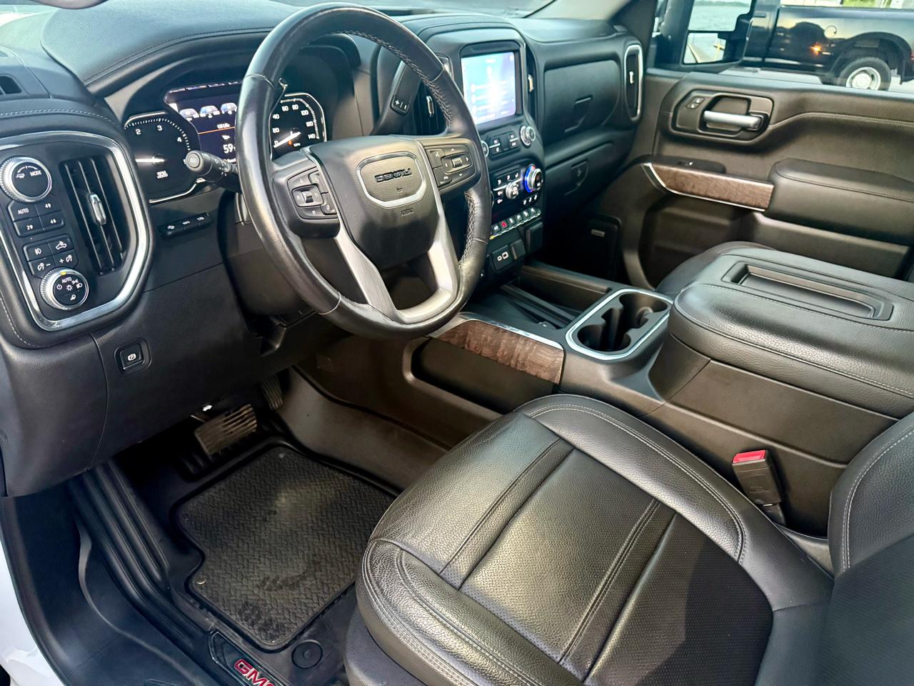 GMC Sierra 2500HD Denali Crew Cab 4WD 2021