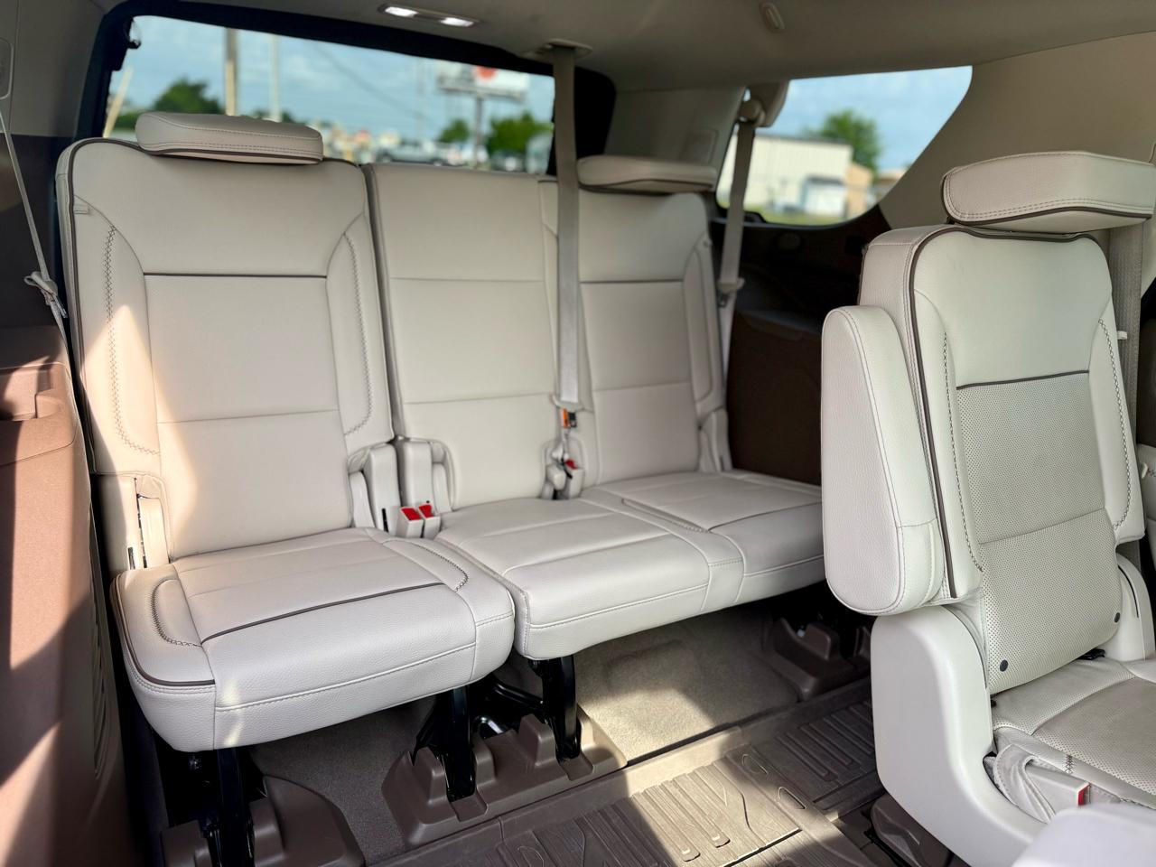 GMC Yukon Denali 4WD 2023