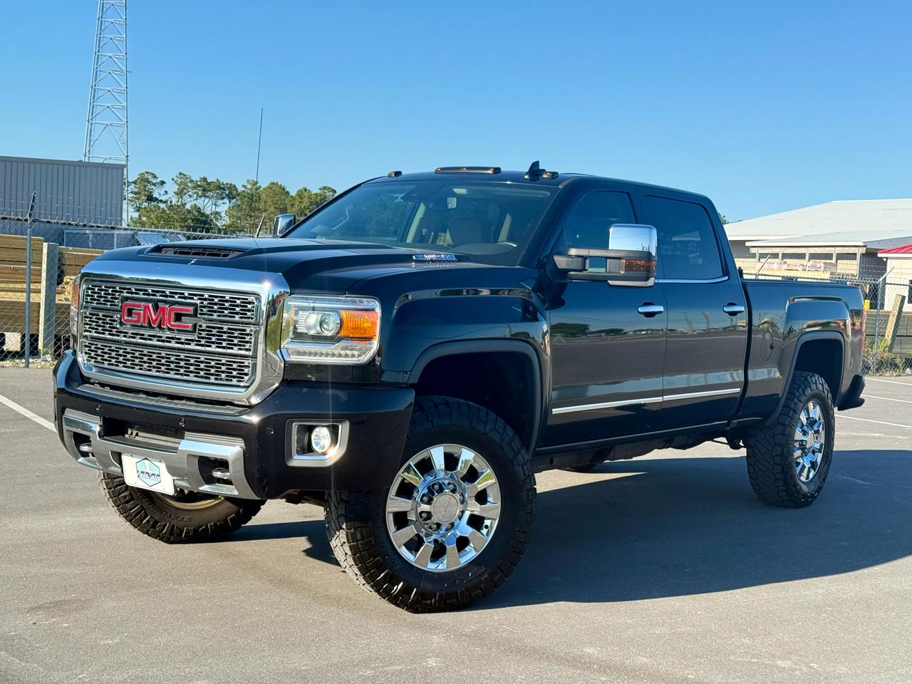2019 GMC Sierra 2500HD Denali Crew Cab 4WD