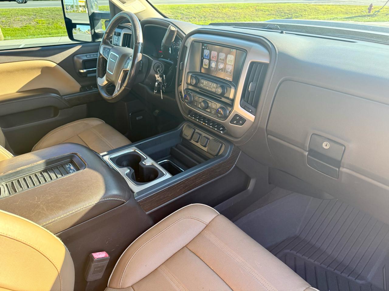 GMC Sierra 2500HD Denali Crew Cab 4WD 2019