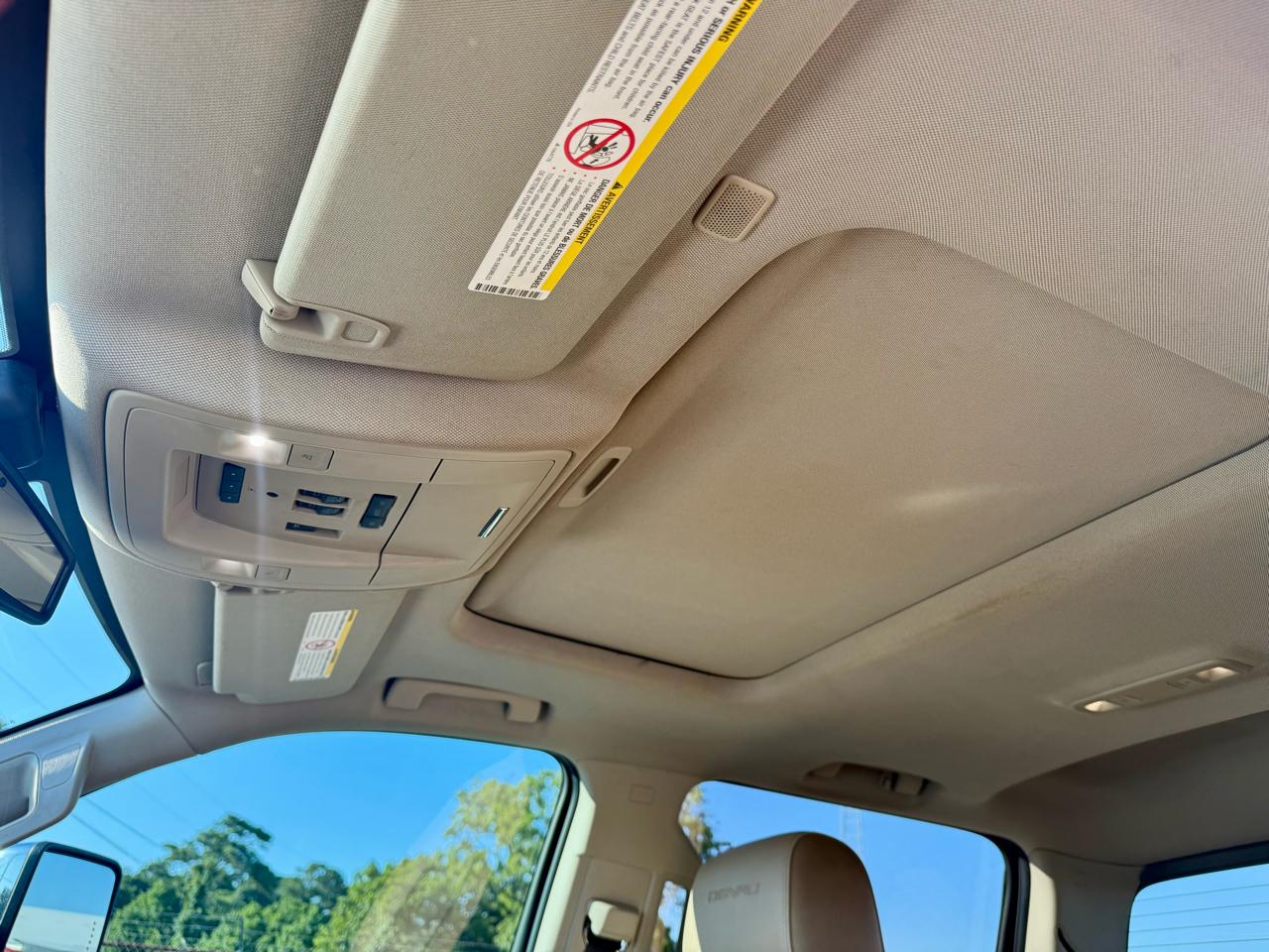 GMC Sierra 2500HD Denali Crew Cab 4WD 2019