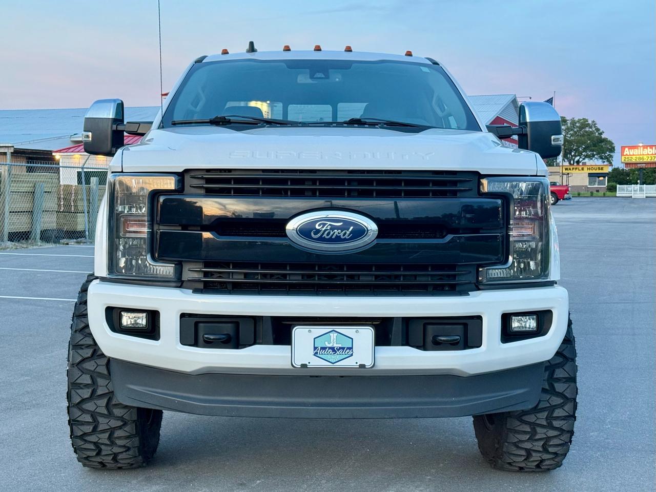 Ford F-250 SD Lariat Crew Cab 4WD 2019