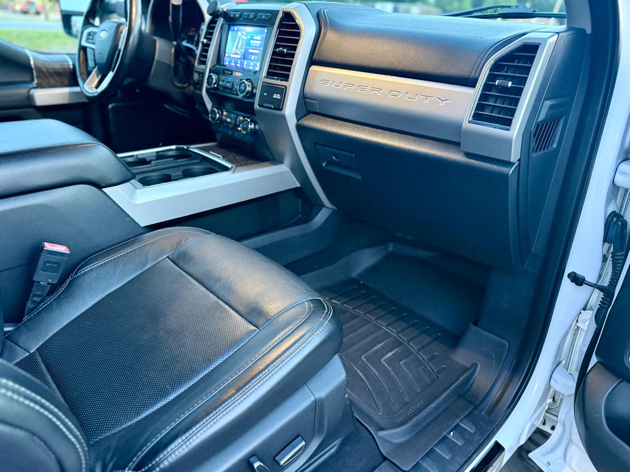 Ford F-250 SD Lariat Crew Cab 4WD 2019