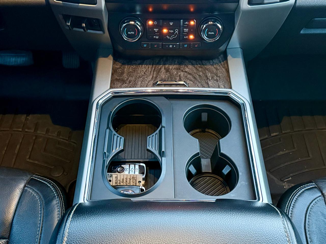 Ford F-250 SD Lariat Crew Cab 4WD 2019