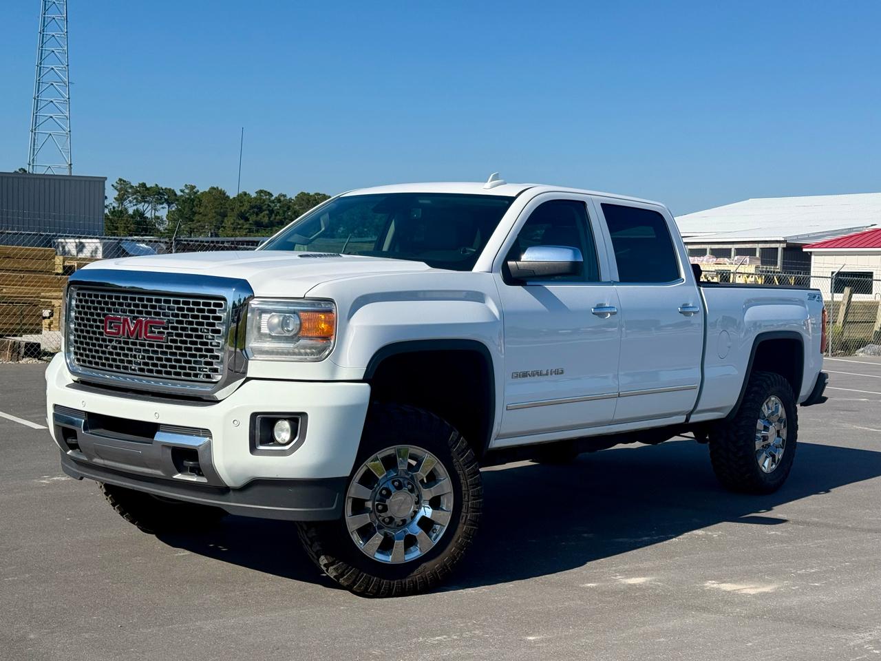2015 GMC Sierra 2500HD Denali Crew Cab 4WD
