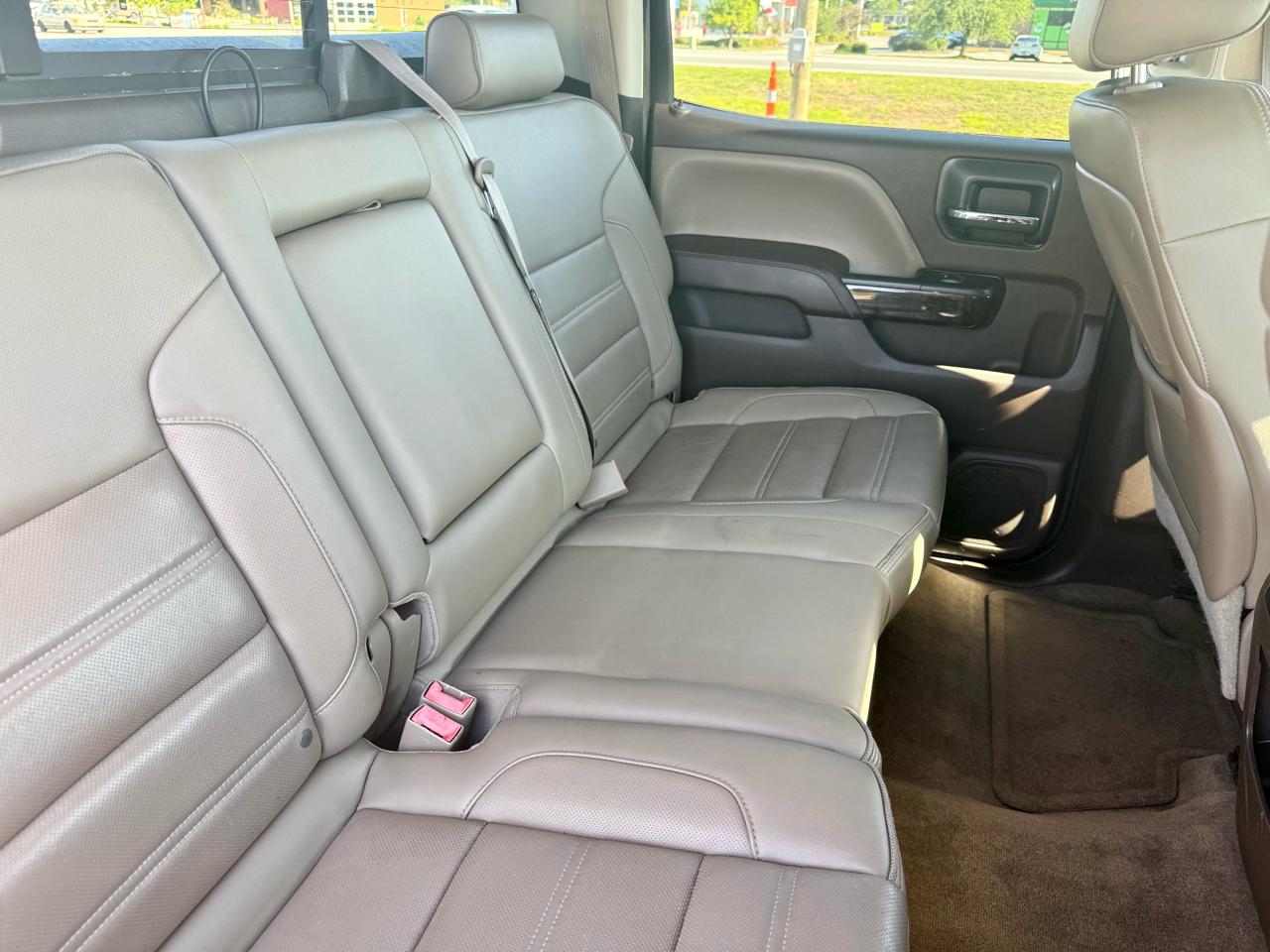 GMC Sierra 2500HD Denali Crew Cab 4WD 2015