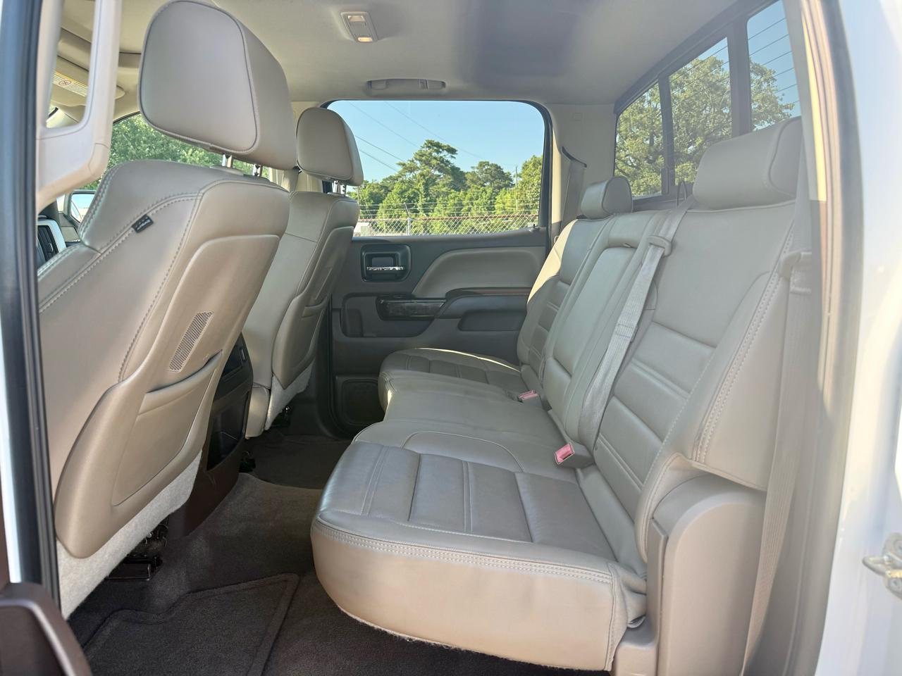 GMC Sierra 2500HD Denali Crew Cab 4WD 2015