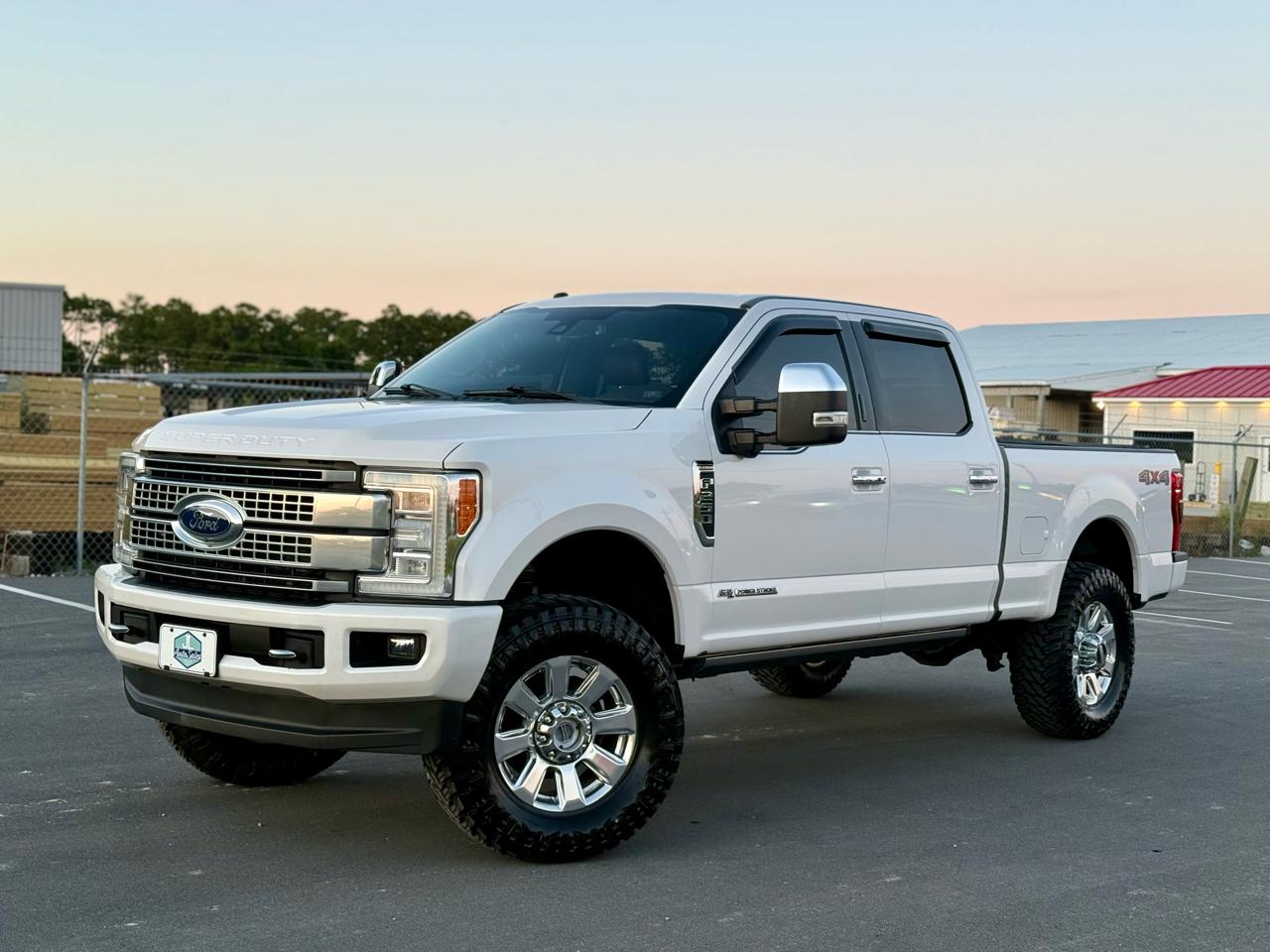 Ford F-250 SD Platinum Crew Cab 4WD 2017