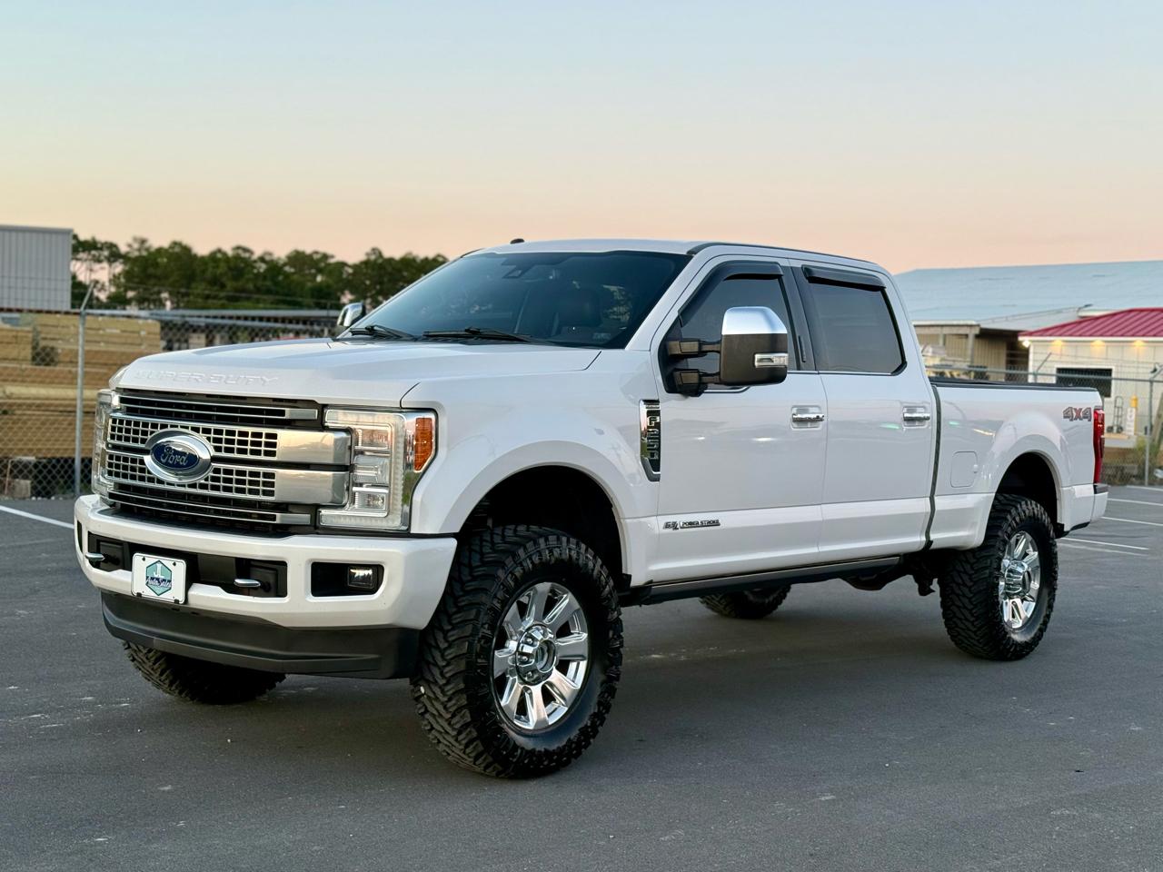 Ford F-250 SD Platinum Crew Cab 4WD 2017