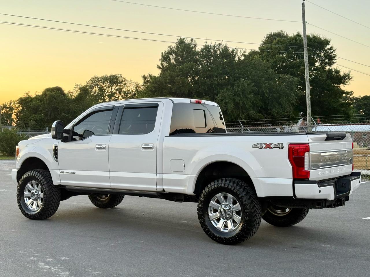 Ford F-250 SD Platinum Crew Cab 4WD 2017