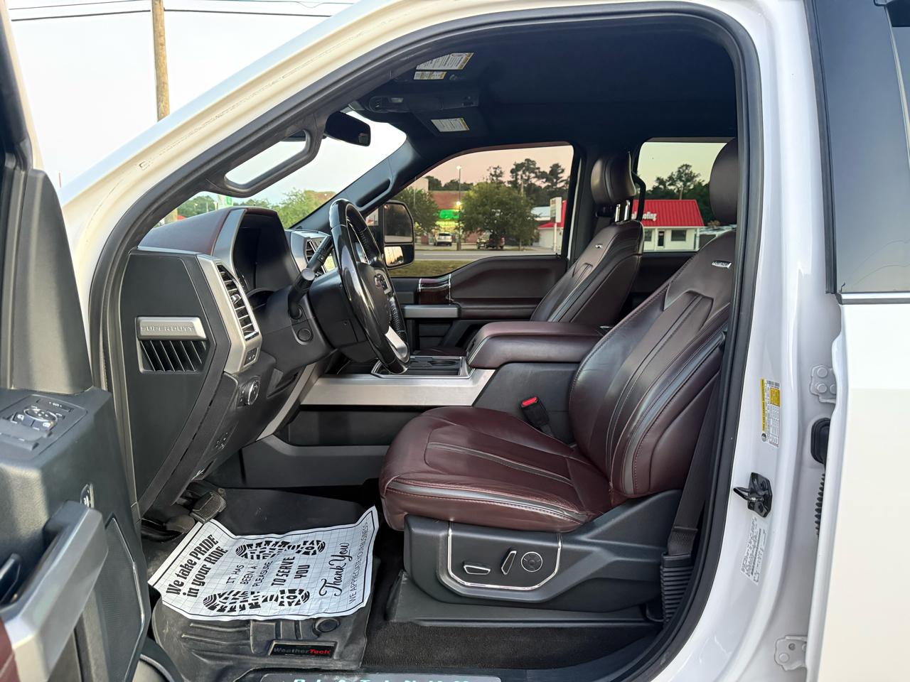 Ford F-250 SD Platinum Crew Cab 4WD 2017
