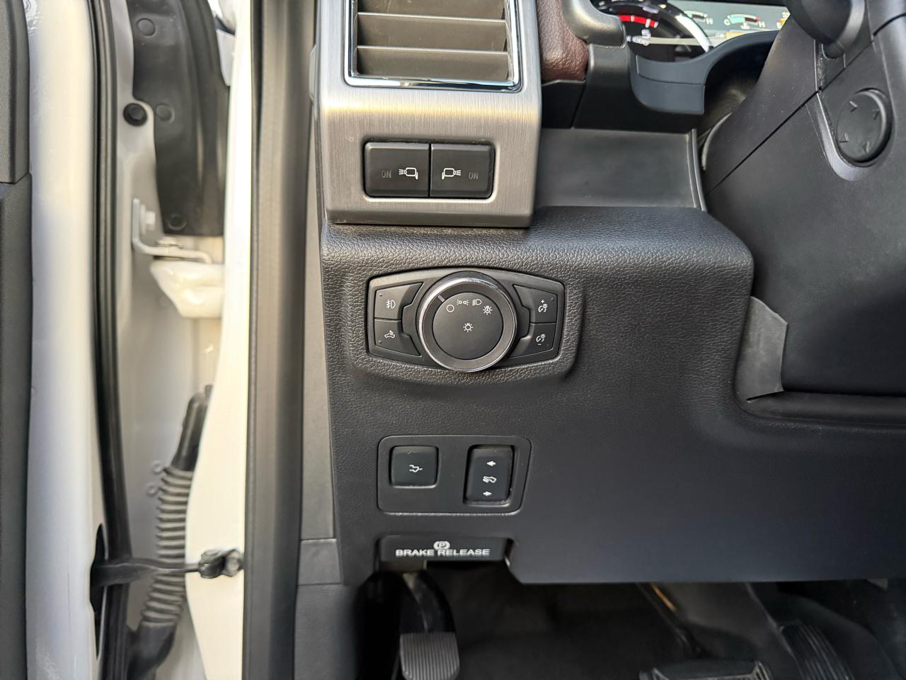 Ford F-250 SD Platinum Crew Cab 4WD 2017