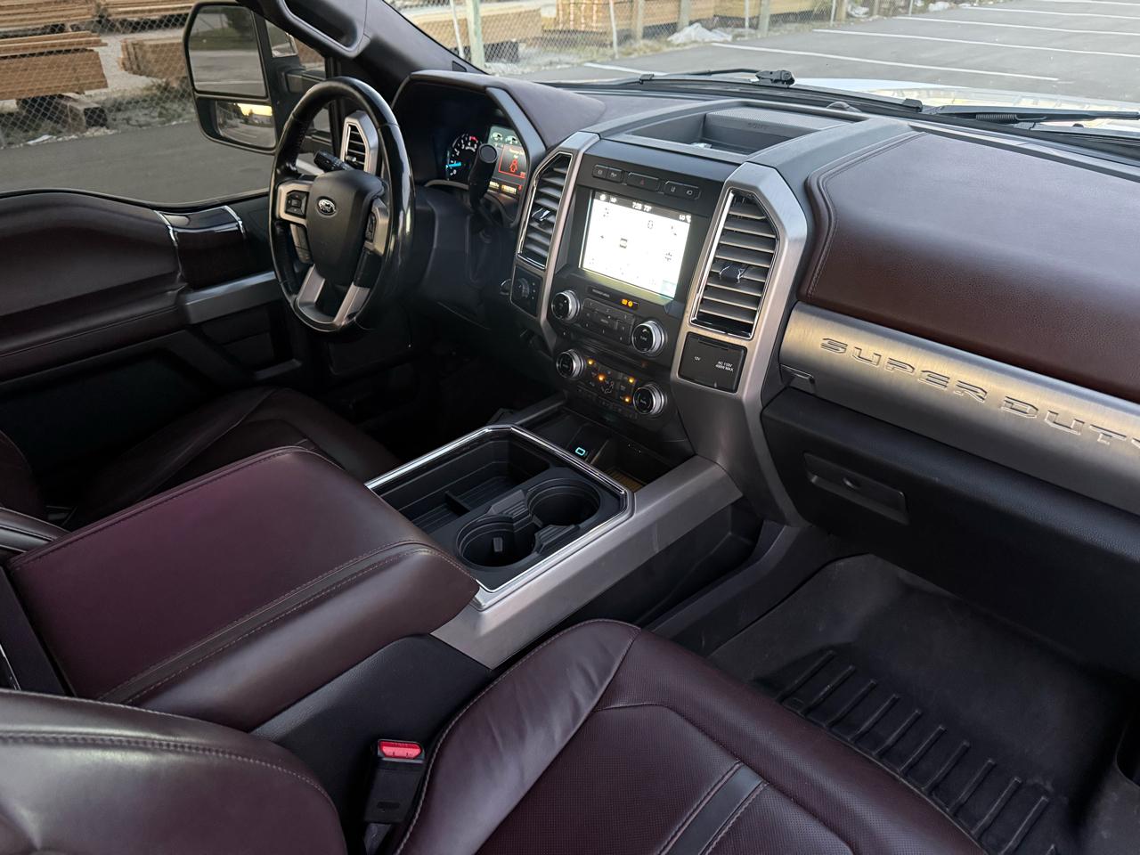 Ford F-250 SD Platinum Crew Cab 4WD 2017