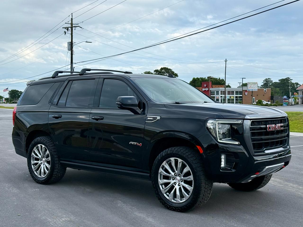 GMC Yukon AT4 2021