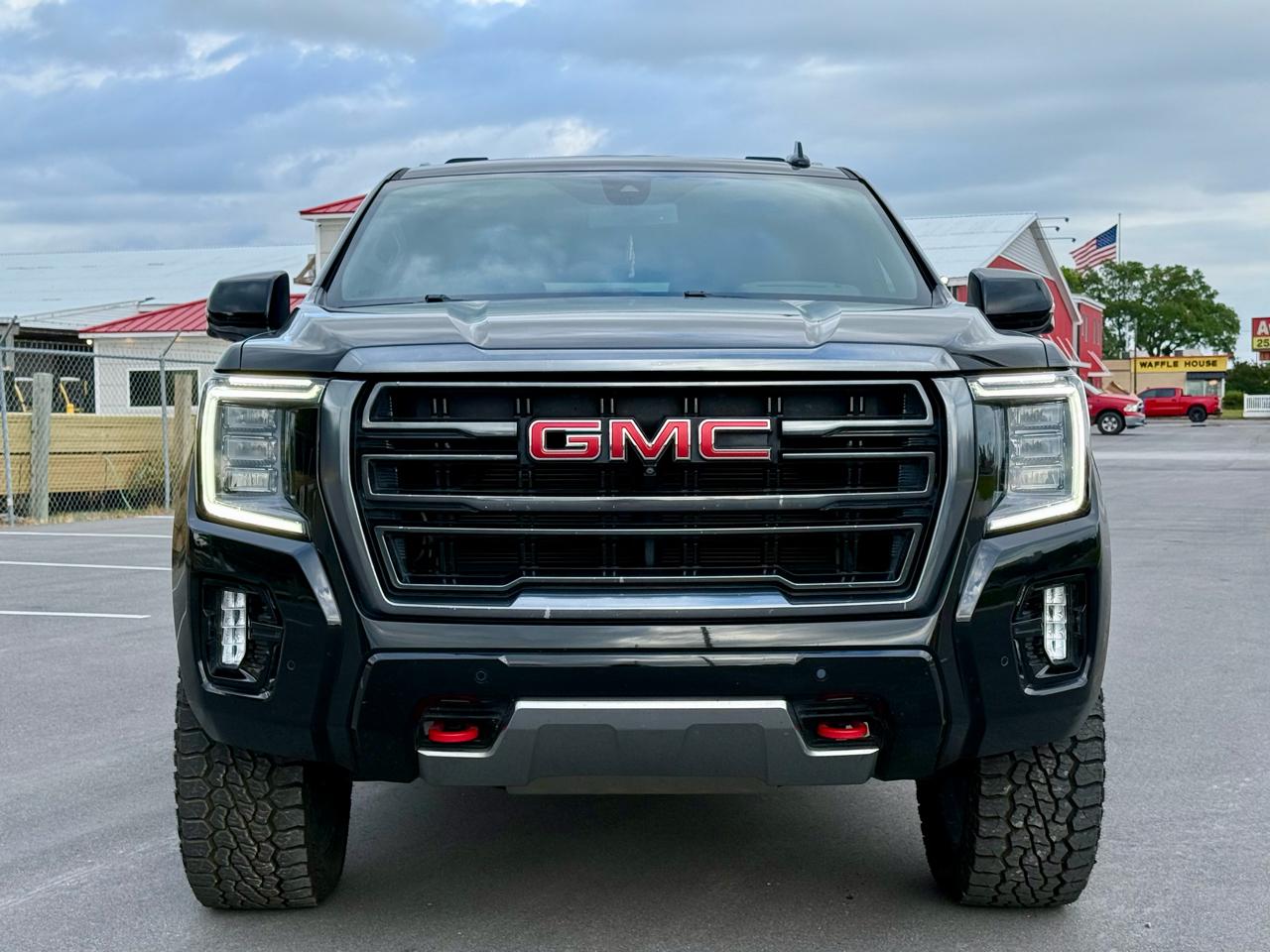 GMC Yukon AT4 2021