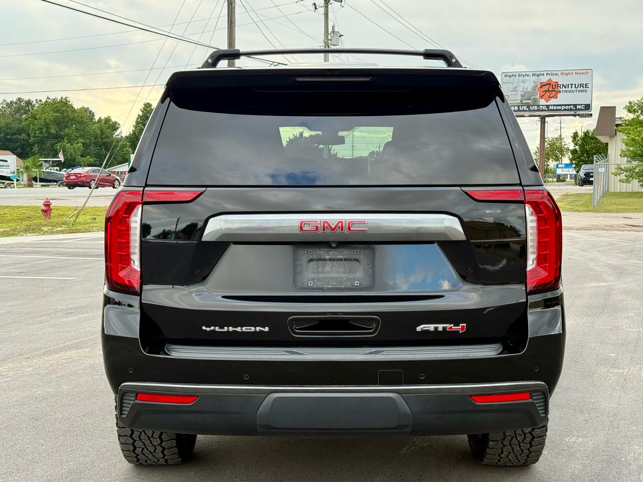 GMC Yukon AT4 2021