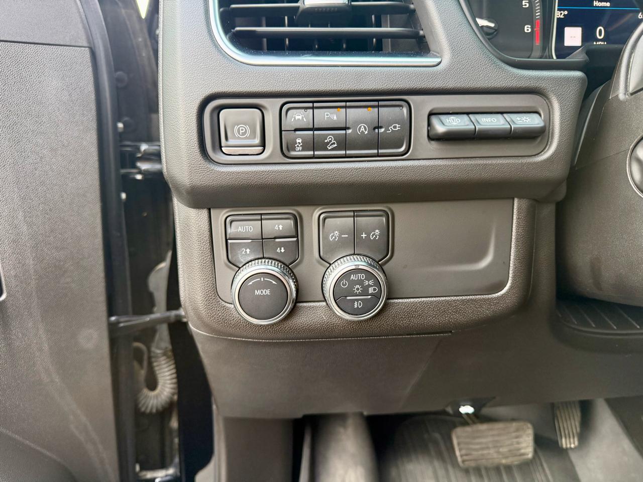 GMC Yukon AT4 2021