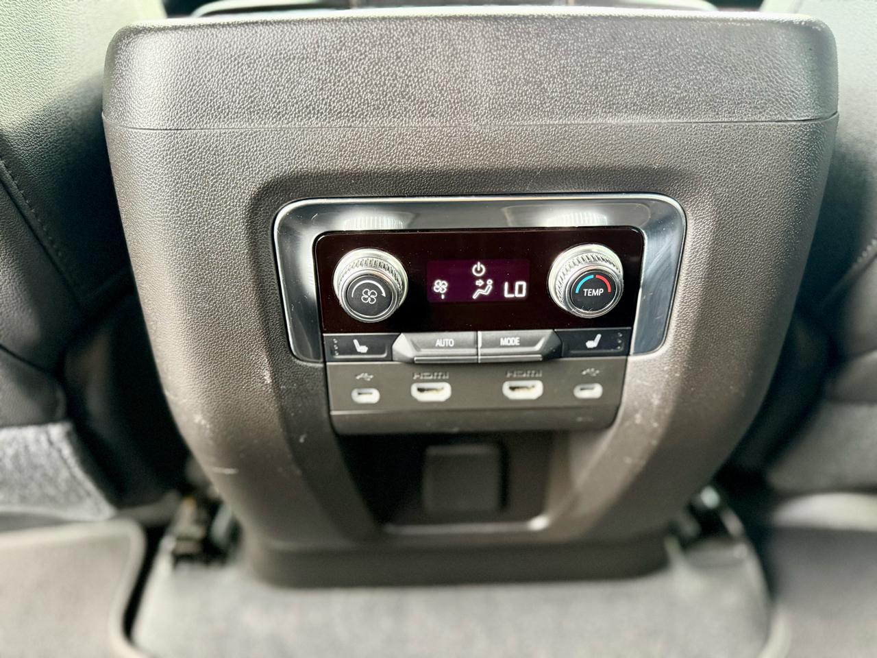 GMC Yukon AT4 2021