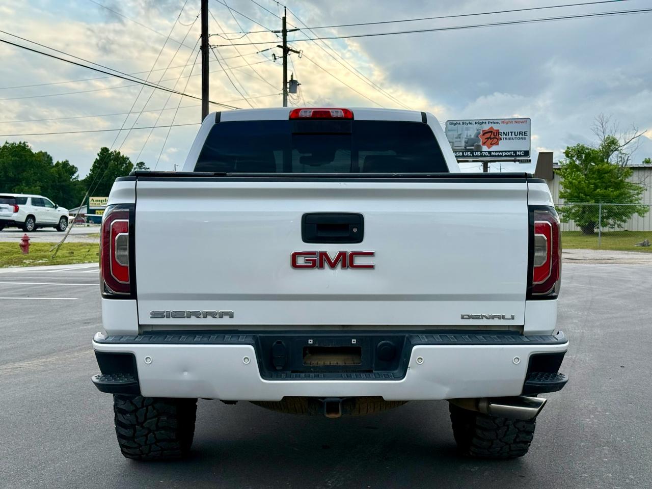 GMC Sierra 1500 Denali Crew Cab Short Box 4WD 2018