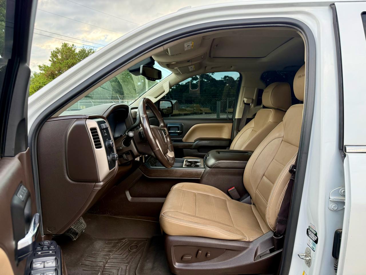 GMC Sierra 1500 Denali Crew Cab Short Box 4WD 2018