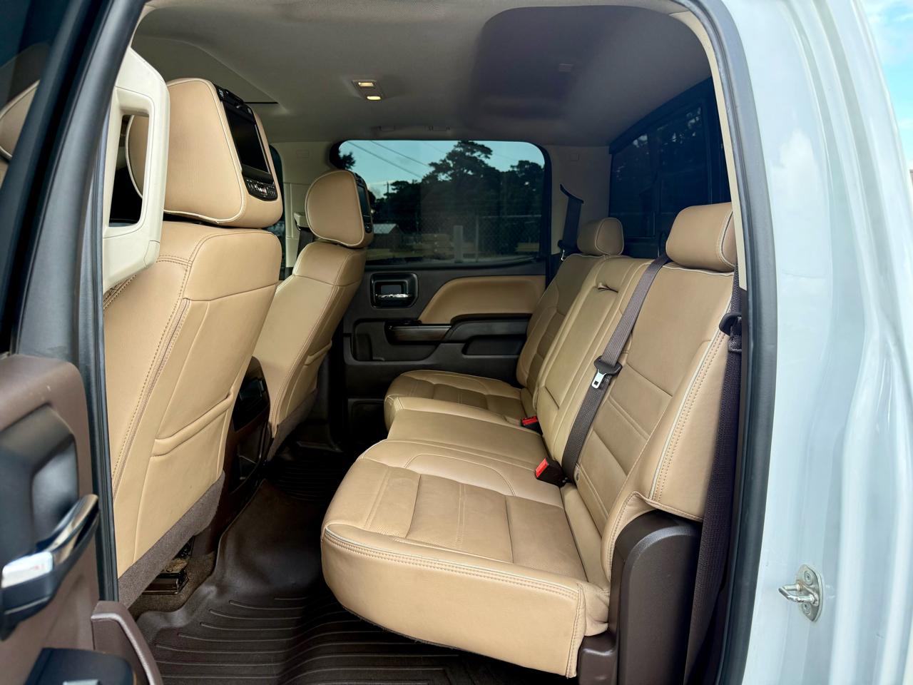GMC Sierra 1500 Denali Crew Cab Short Box 4WD 2018