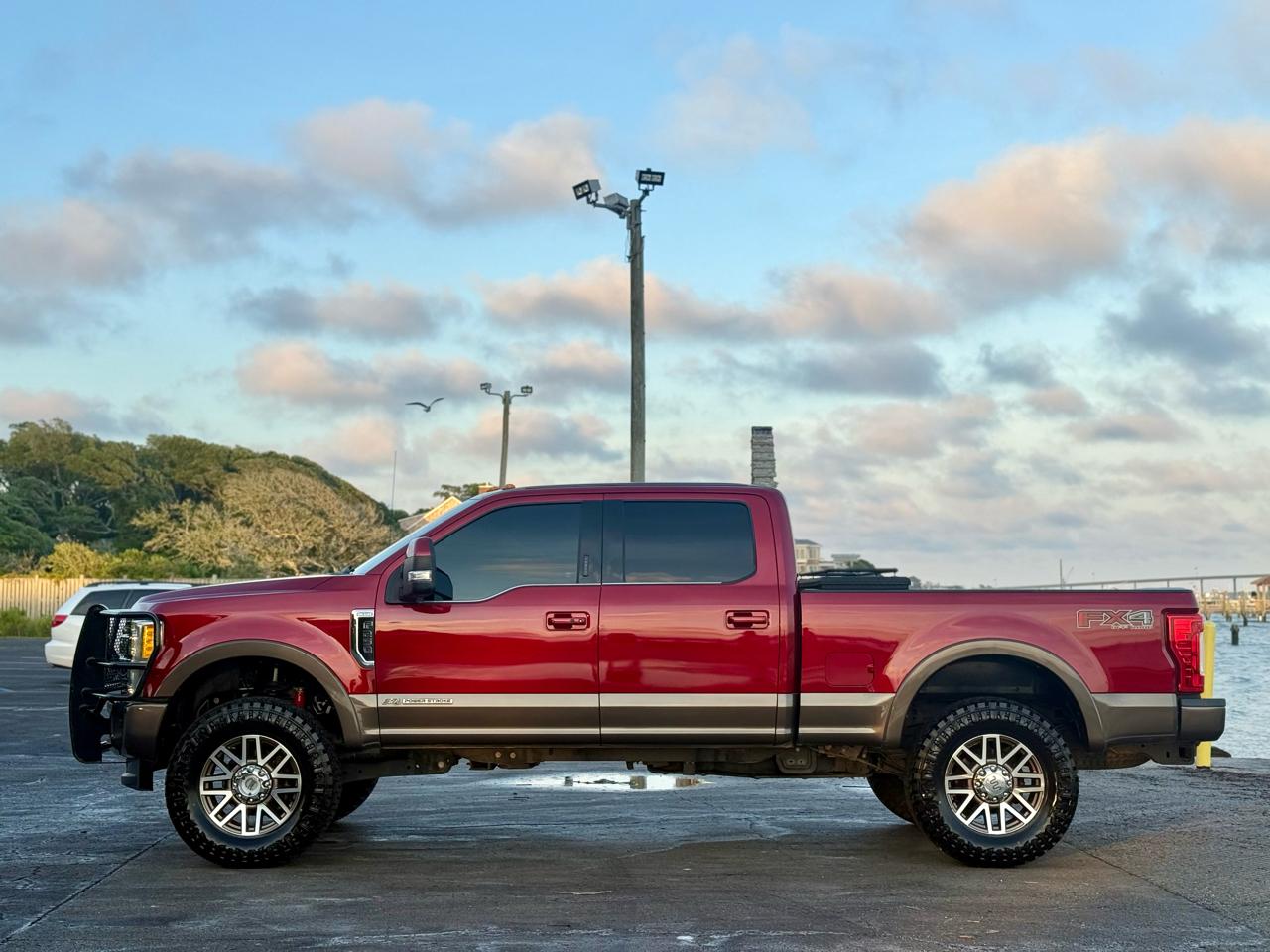 Ford F-250 SD King Ranch Crew Cab 4WD 2017