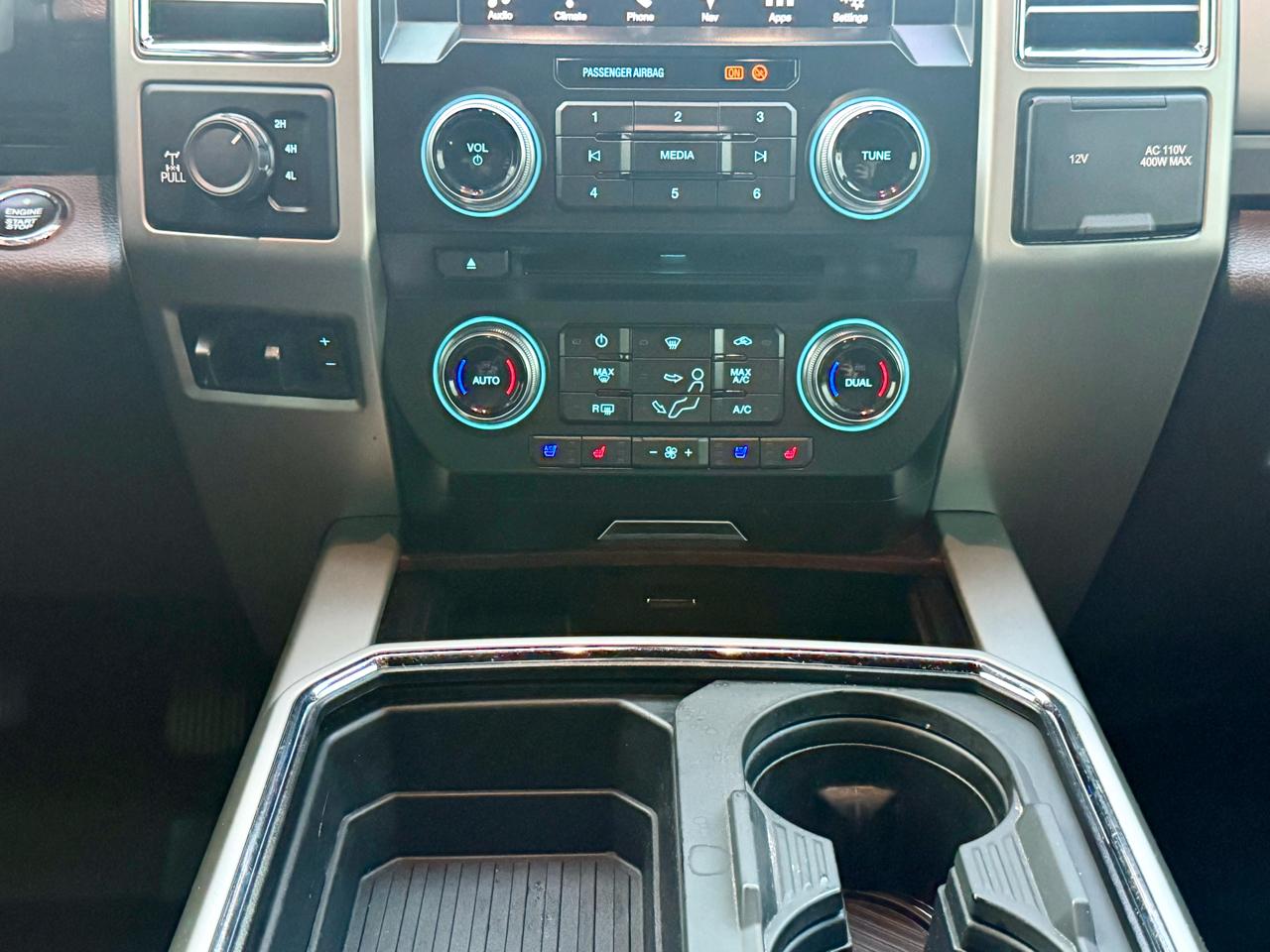 Ford F-250 SD King Ranch Crew Cab 4WD 2017