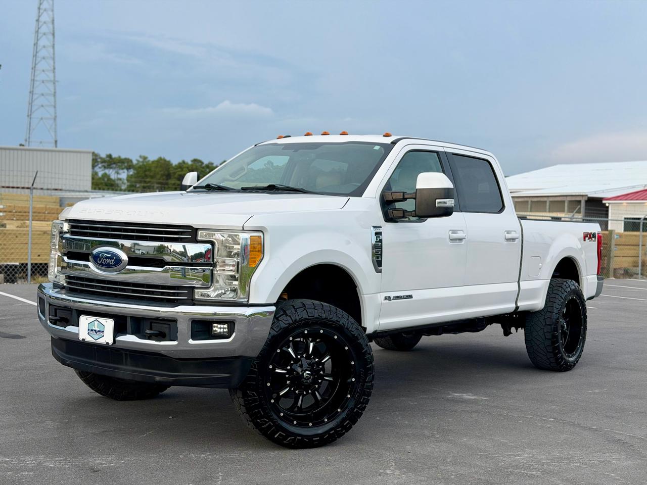 2017 Ford F-250 SD Lariat Crew Cab 4WD
