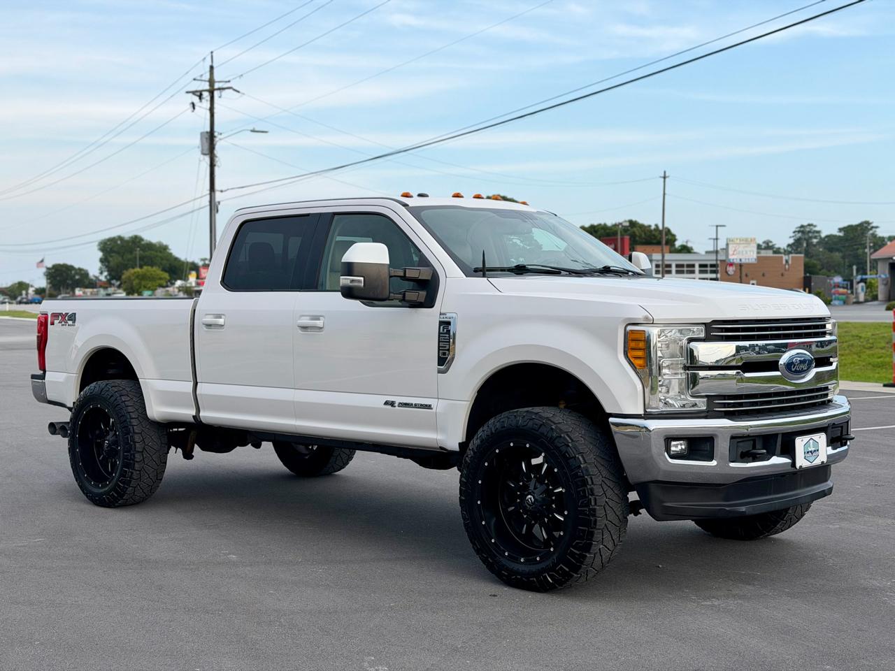 Ford F-250 SD Lariat Crew Cab 4WD 2017