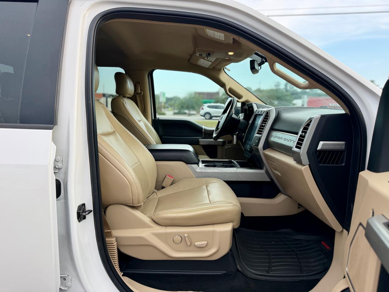 Ford F-250 SD Lariat Crew Cab 4WD 2017