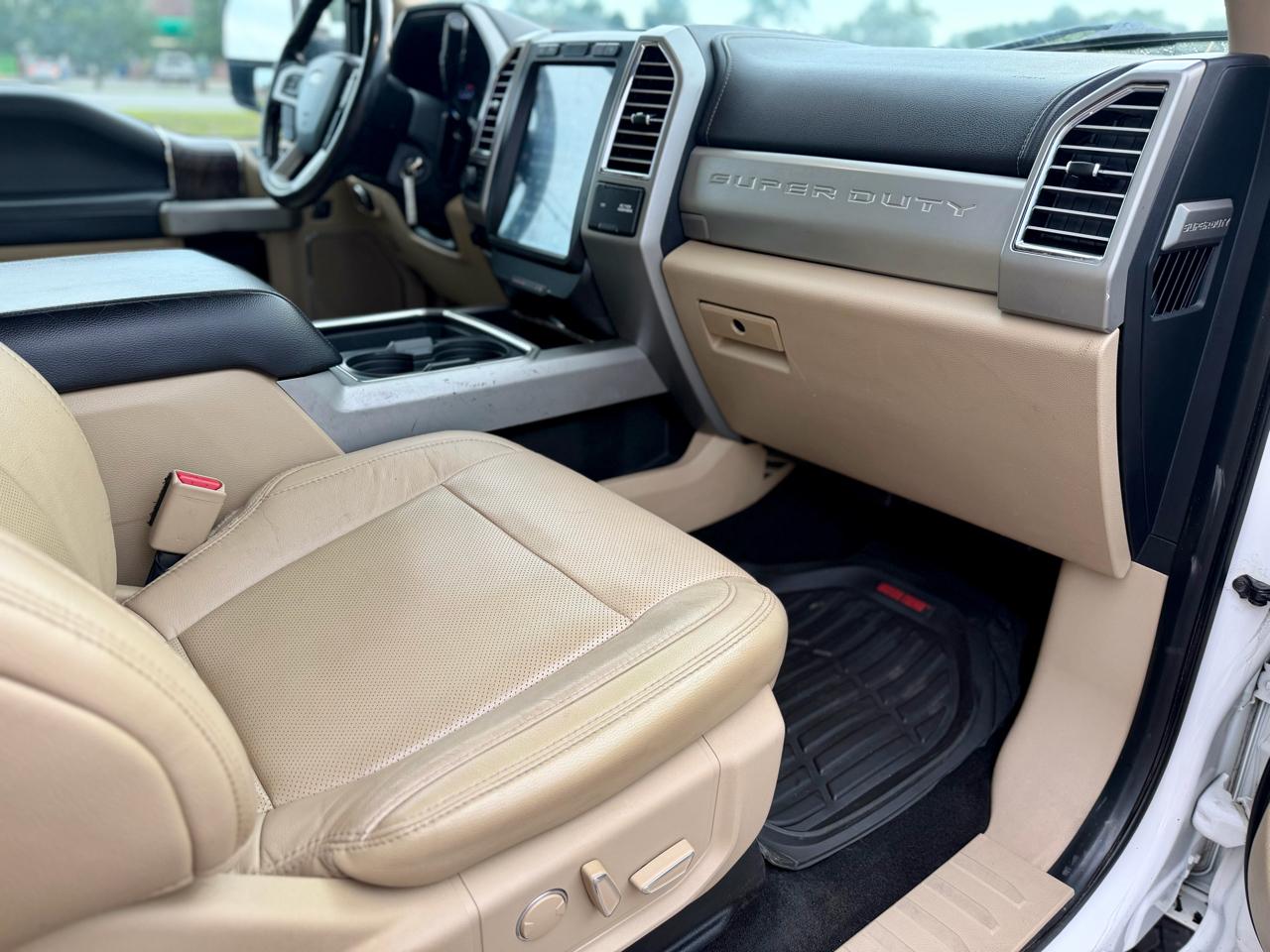 Ford F-250 SD Lariat Crew Cab 4WD 2017