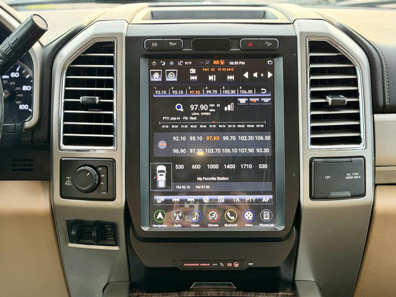 Ford F-250 SD Lariat Crew Cab 4WD 2017