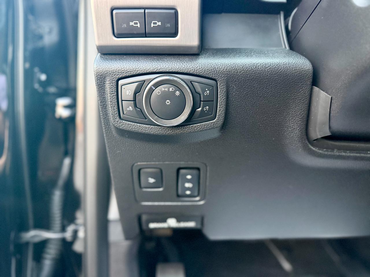 2017 Ford F-250 Super Duty Platinum - Photo 14