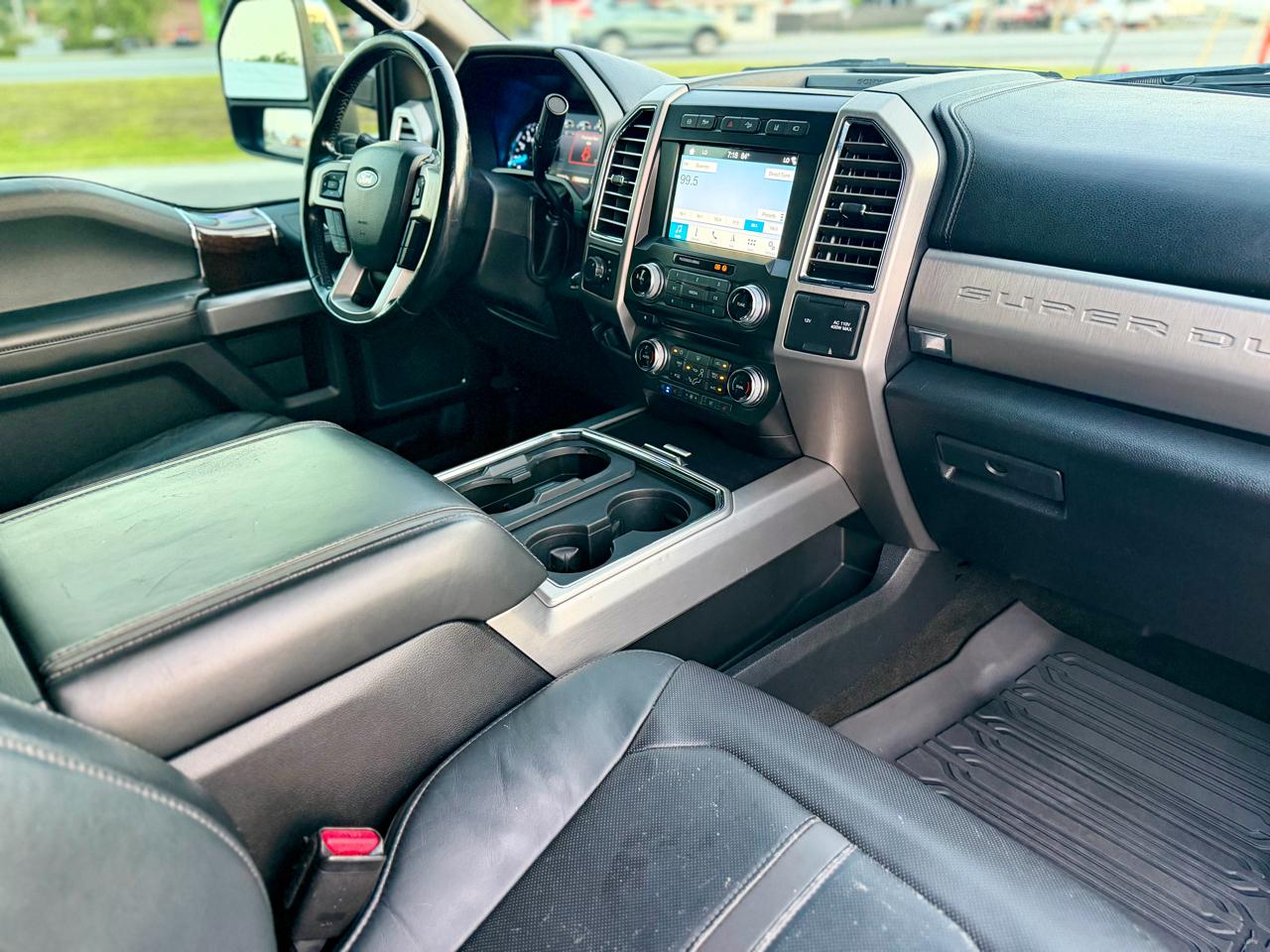 2017 Ford F-250 Super Duty Platinum - Photo 17