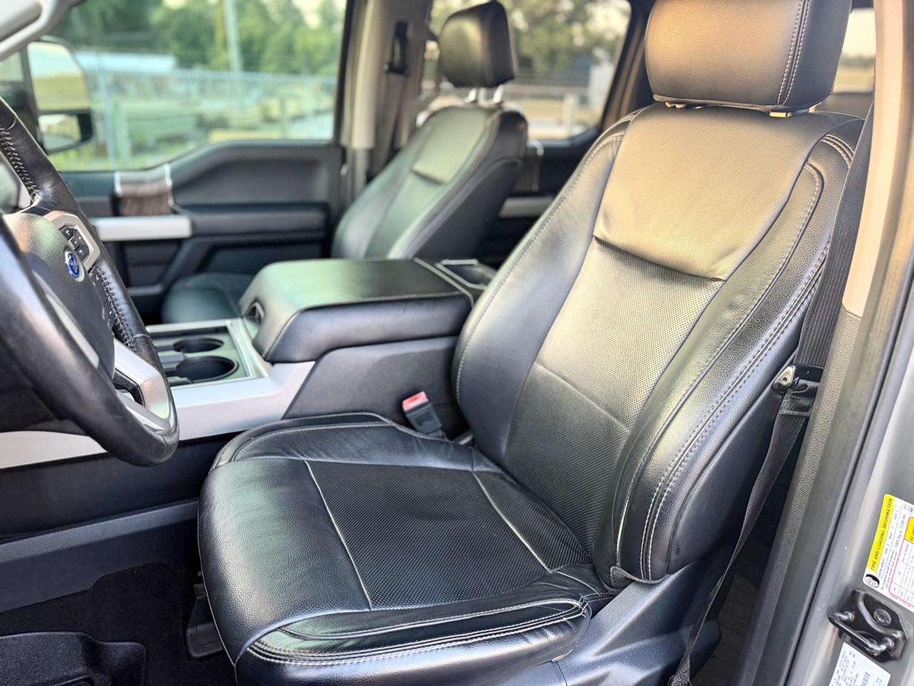 Ford F-250 SD Lariat Crew Cab 4WD 2019