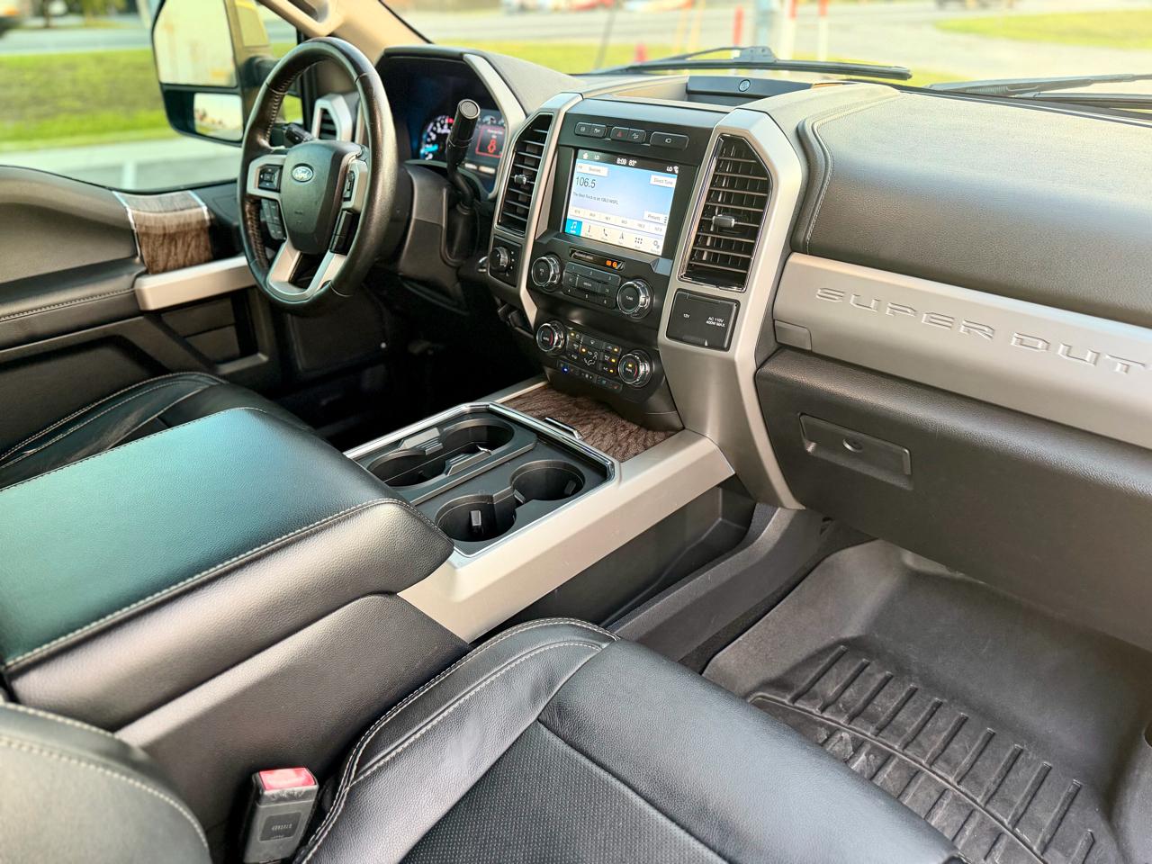 Ford F-250 SD Lariat Crew Cab 4WD 2019