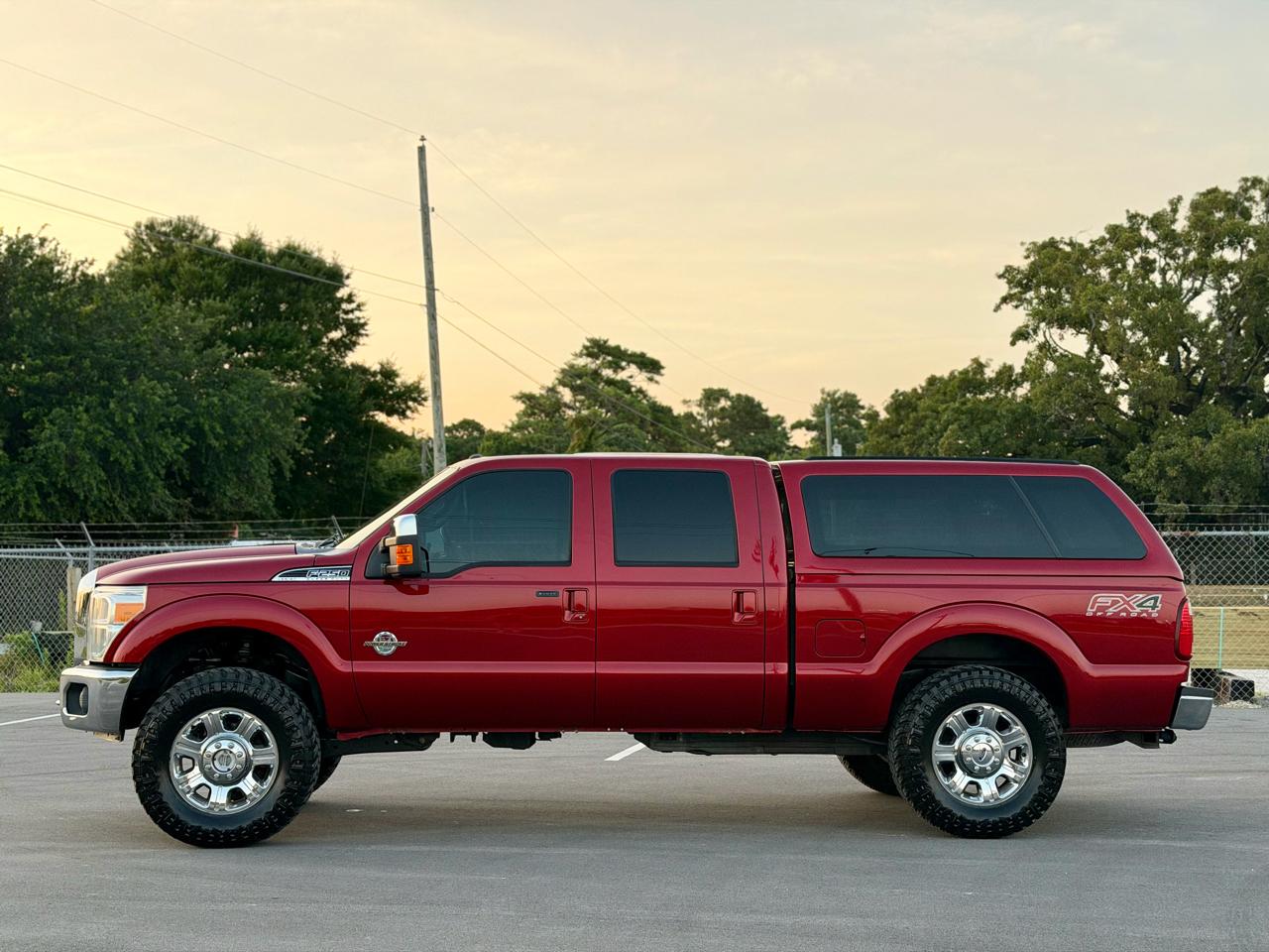 Ford F-250 SD Lariat Crew Cab 4WD 2016