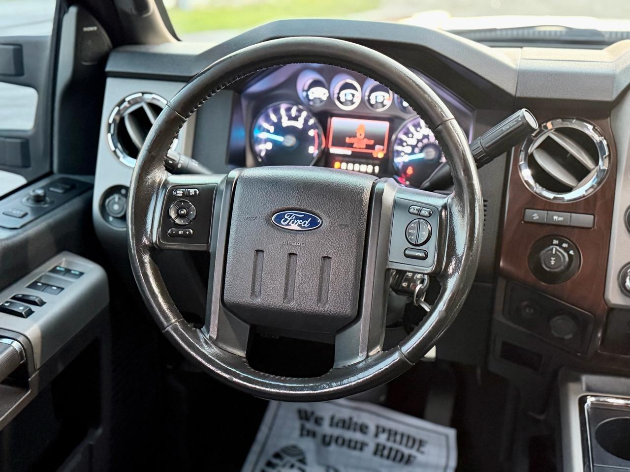 Ford F-250 SD Lariat Crew Cab 4WD 2016