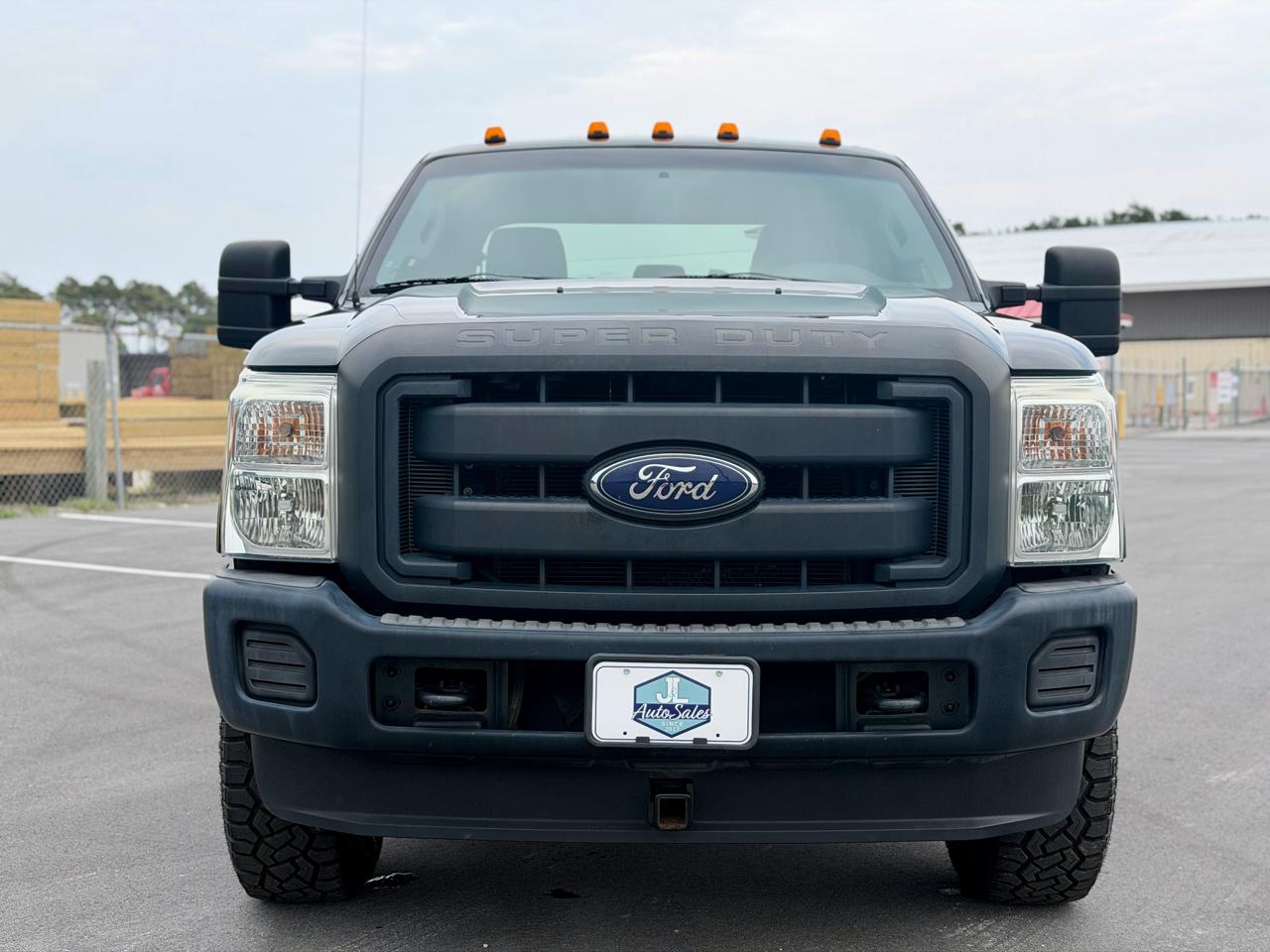 2015 Ford F-350 Super Duty XL - Photo 9