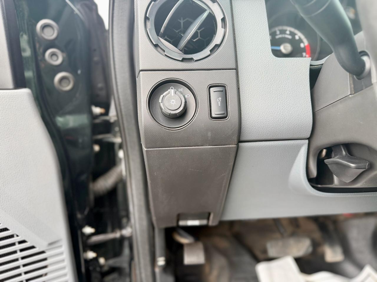 2015 Ford F-350 Super Duty XL - Photo 14